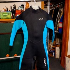 Kids wetsuit by Hevto size 12 Brand New